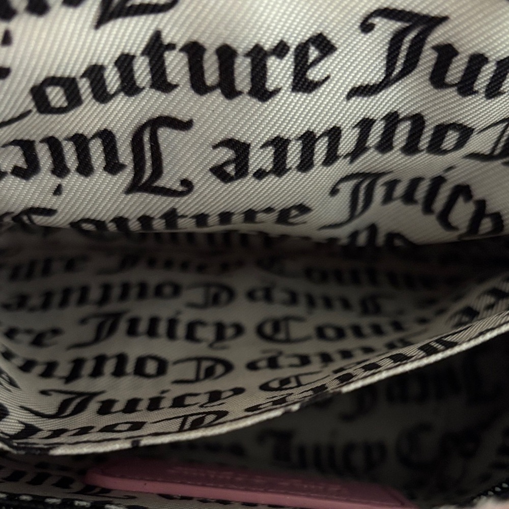 ☀️Juicy Couture Pink Crossbody with Gold Hardware - Picture 10 of 10